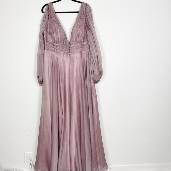 Mac Duggal Whimsical Chiffon Evening Gown - Picture 4 of 16